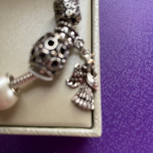 Kim Roger's Angel Silver Toned Charm Bracelet - Picture 2 of 5